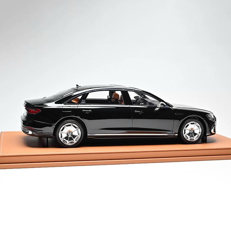 Vehicle Art 1:18 Mercedes-Benz Audi A8L Horch Resin Model
