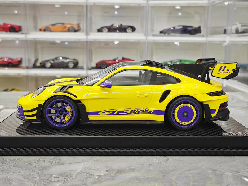VIP Model 1:18 Porsche 911 GT3 RS Manthey Racing Resin Model