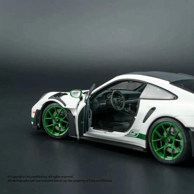 MINICHAMPS 1:18 Porsche 911 GT3 RS Diecast Model Car – Full Opening Limited Edition Collector