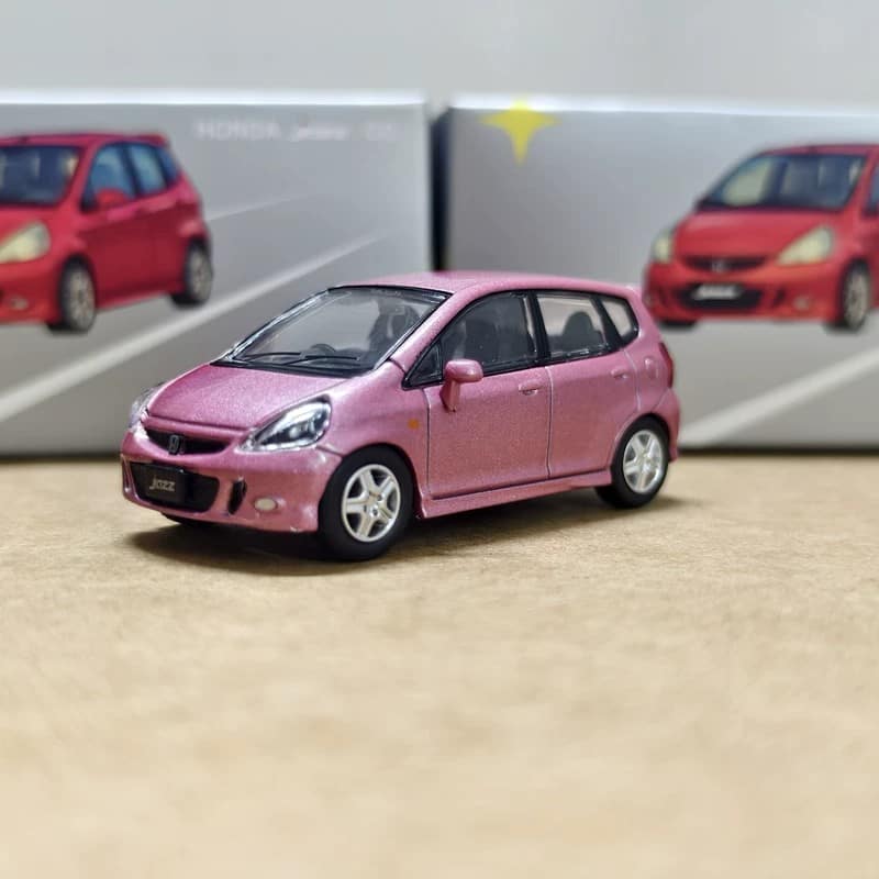 Sonic Gear 1:64 Honda Jazz 2001 Diecast Model