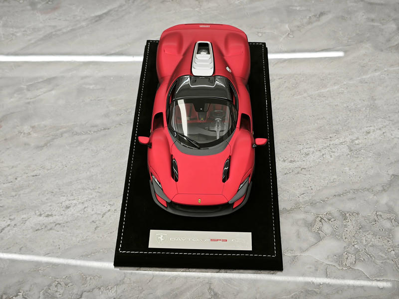 Zigzag Youngster 1:18 Ferrari Daytona SP3 Resin Model