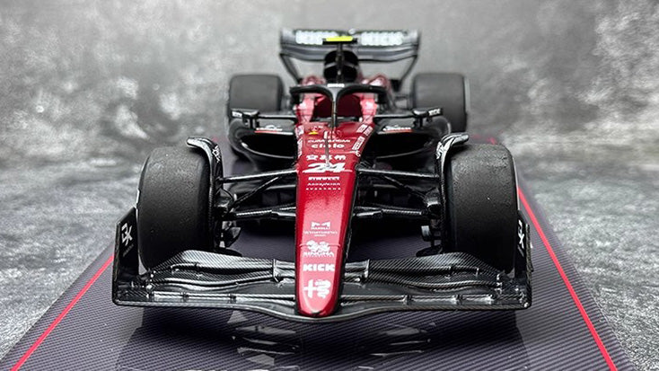 Alfa Romeo F1 C43 – #24 Zhou Guanyu Australia GP Edition 1:18 Scale Model by Kilo NZG (Alloy Shell with Display Base & Cover)