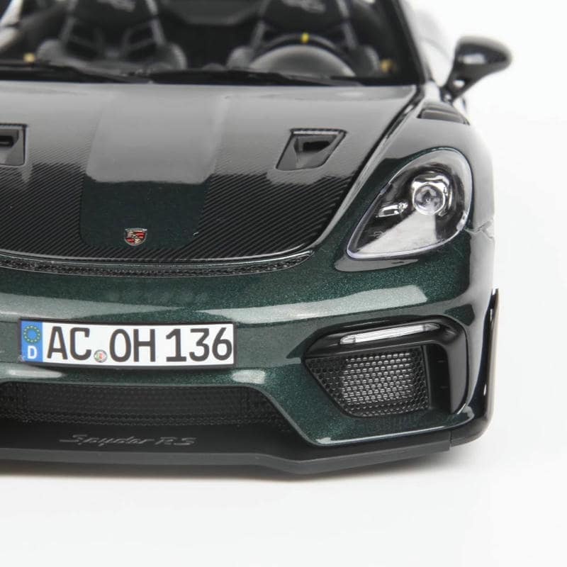 Norev 1:18 Porsche 718 Spyder RS Weissach PackAlloy Diecast Model Car