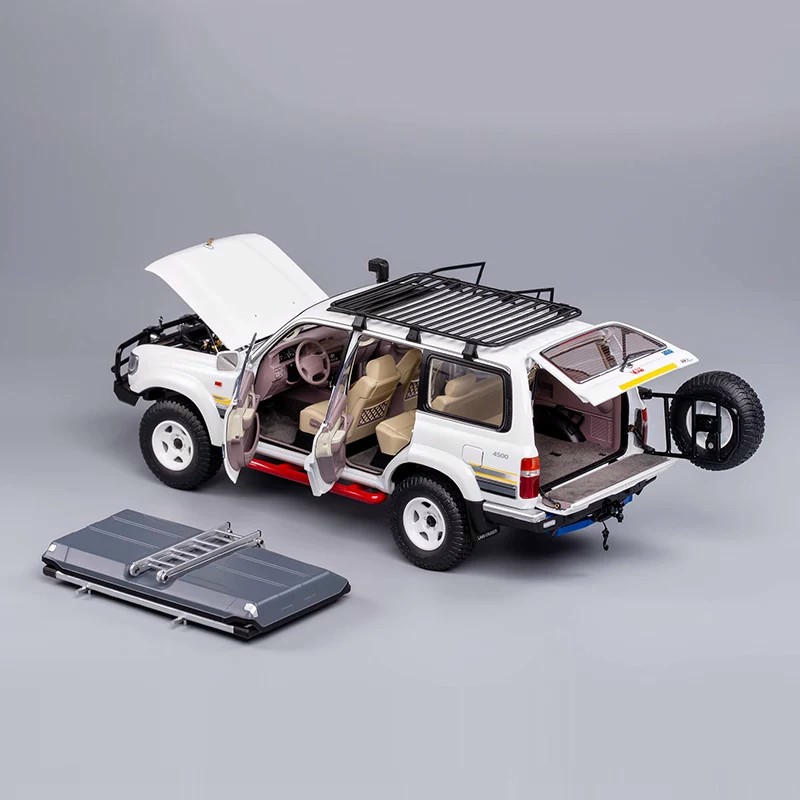 Kengfai Toyota Land Cruiser LC80 1:18 Alloy Diecast Model Car