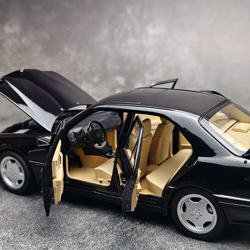 NOREV 1:18 Mercedes-Benz C-Class C200 (W202) 1997 Diecast Model