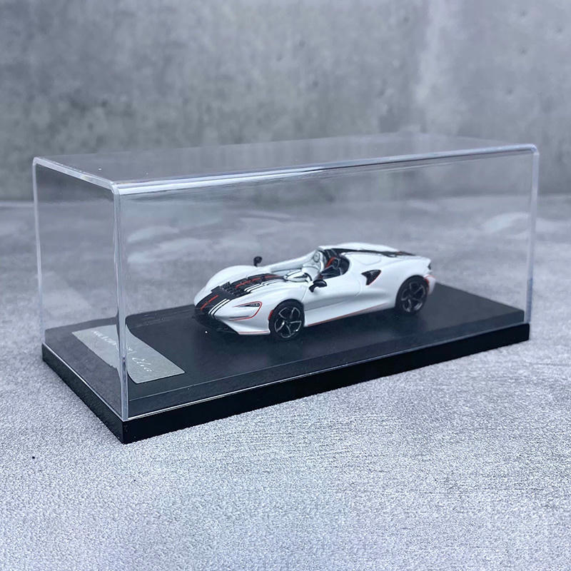 LCD 1:64 McLaren Elva Diecast Model