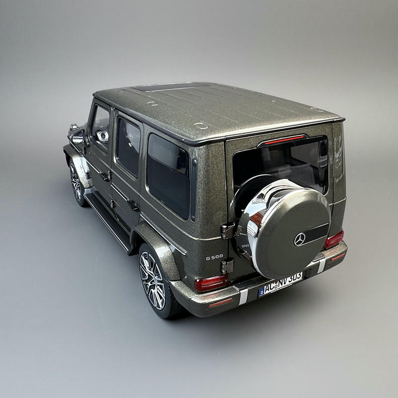 Norev 1:18 Mercedes-Benz G500 Alloy Diecast Model Car