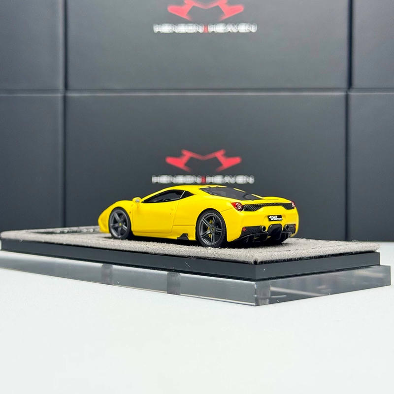 HH Model 1:64 Ferrari 458 Speciale Resin Model