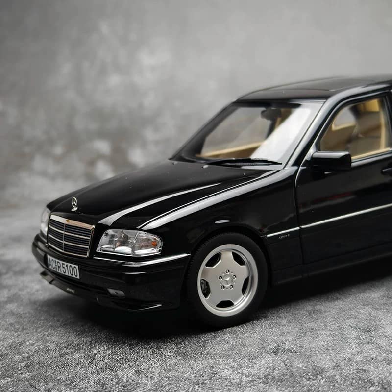 NOREV 1:18 Mercedes-Benz C-Class C200 (W202) 1997 Diecast Model