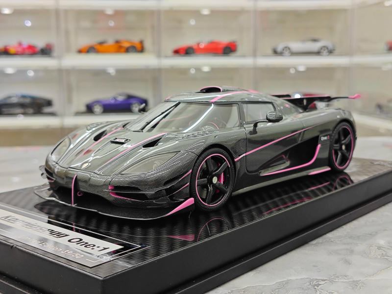BBA Koenigsegg One 1:18 Resin Model Car