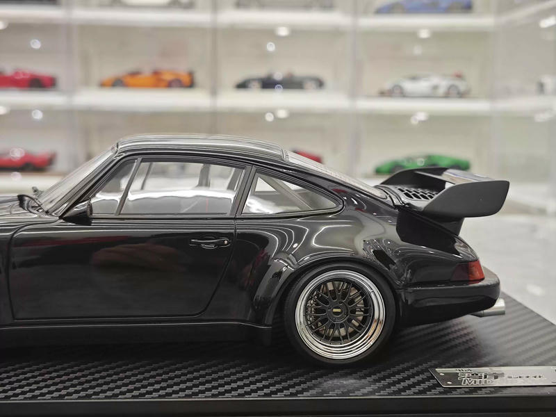 Ignition 1:18 Porsche 964 RWB Blackbird Wangan Resin Model — IG3594