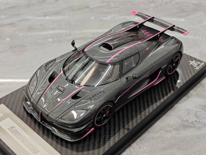 BBA Koenigsegg One 1:18 Resin Model Car