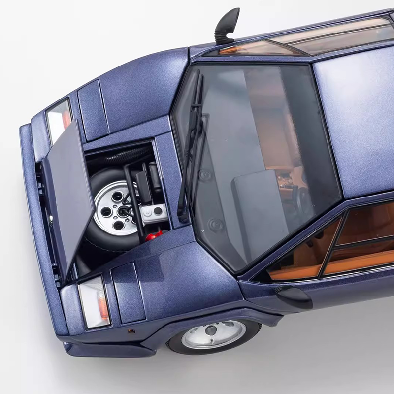 Kyosho 1:18 Lamborghini Countach LP5000 Quattrovalvole Diecast Model