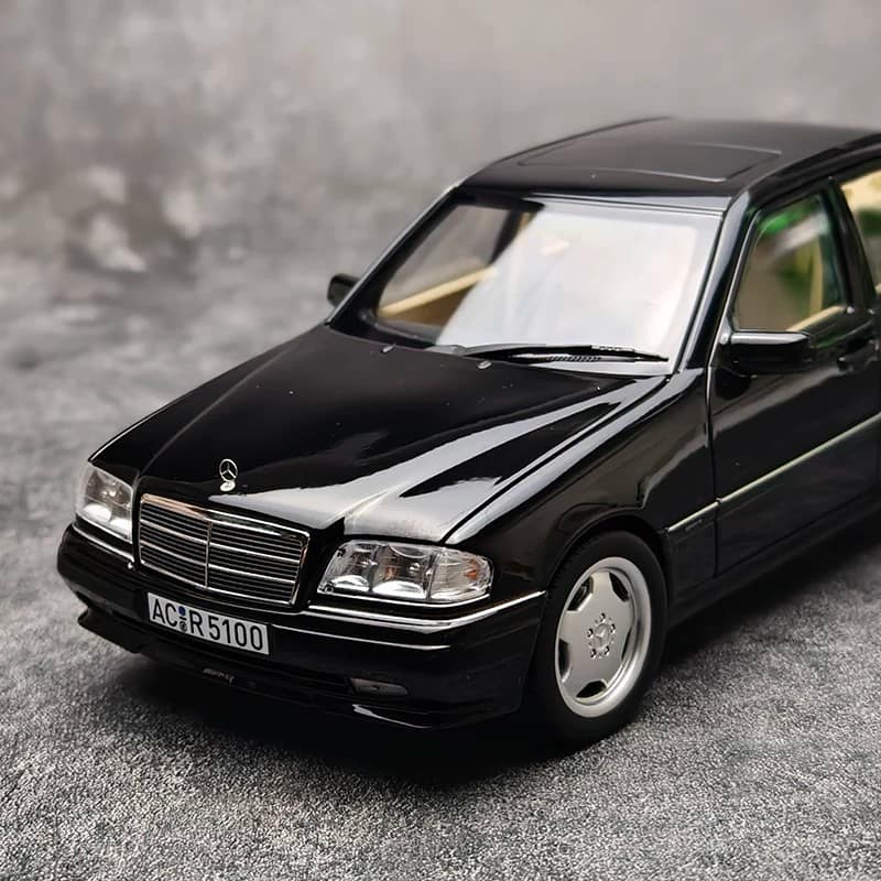 NOREV 1:18 Mercedes-Benz C-Class C200 (W202) 1997 Diecast Model