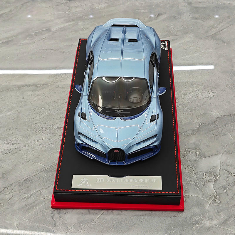 BBA 1:18 Bugatti Chiron Profilée Resin Model – YX car model