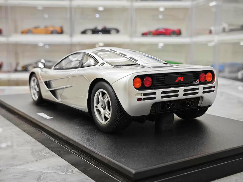 GT Spirit 1:18 McLaren F1 Resin Model — CLDC045