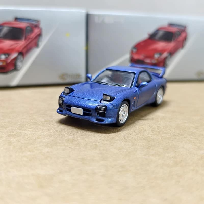 Sonic Gear 1:64 Mazda RX-7 FD3S Speed A-Spec Diecast Model