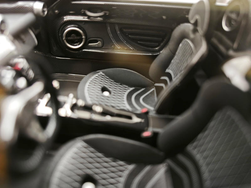 HH Model Pagani Zonda F 1:18 Resin Model Car