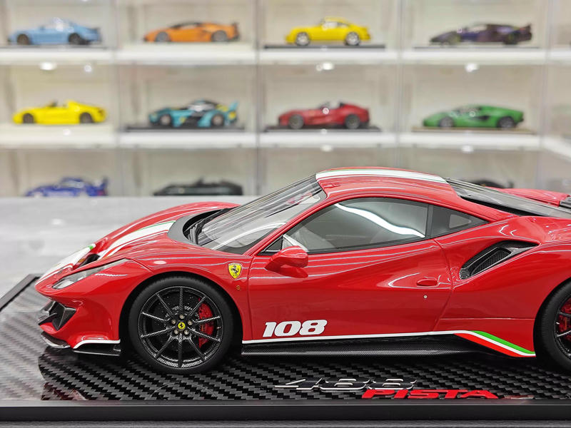 BBR 1:18 Ferrari 488 Pista Spider Hardtop Resin Model