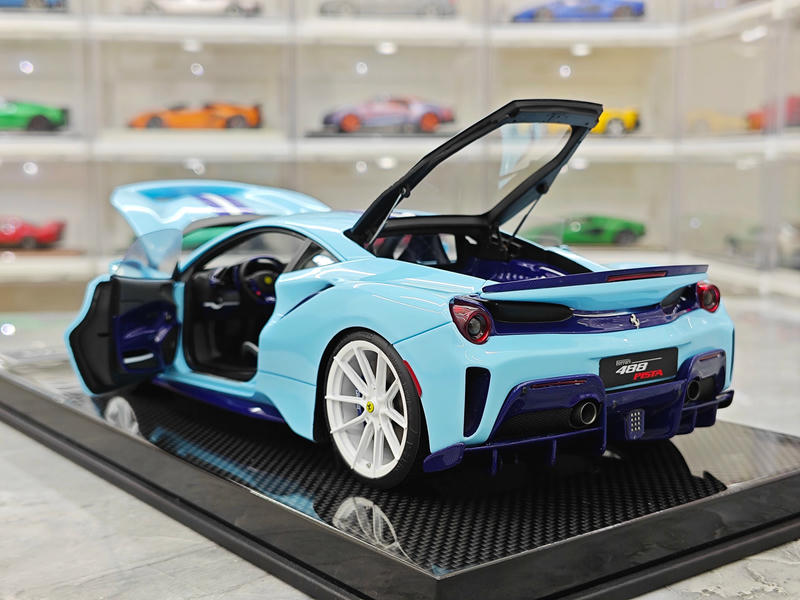 Dino Model 1:18 Ferrari 488 Pista Resin (Fully Open) Model – YX