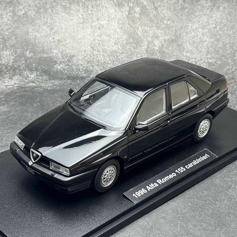 Alfa Romeo 155 Carabinieri 1996 1:18 KK Diecast Model Car
