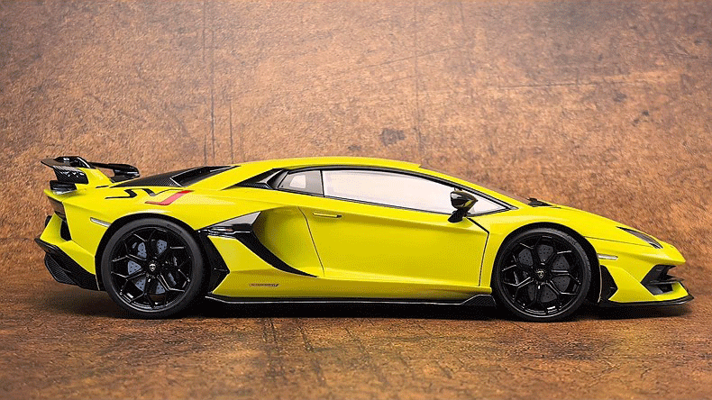 AUTOart Lamborghini Aventador SVJ – 1:18 Scale Model (Full Open Static Version with Accessories)（79175）