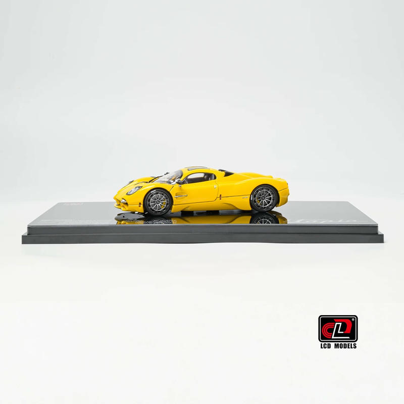 LCD Pagani Utopia 1:43 Diecast Model Car