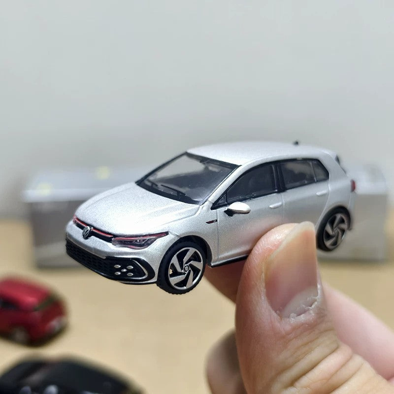 Sonic Gear 1:64 Volkswagen Golf MK8 GTI 2021 Diecast Model