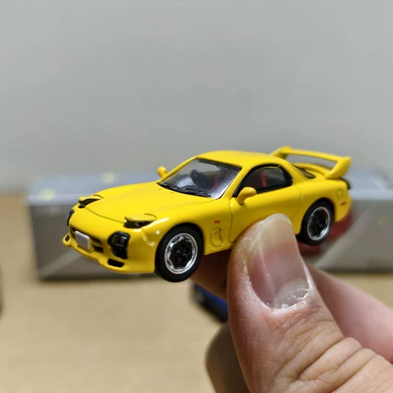 Sonic Gear 1:64 Mazda RX-7 FD3S Speed A-Spec Diecast Model