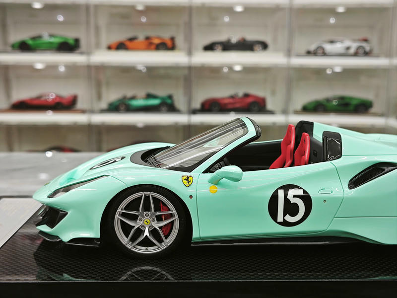 Dino Model 1:18 Ferrari 488 Pista Spider Resin Model – Tiffany Blue