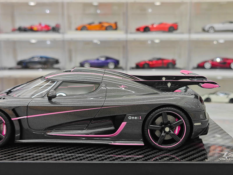BBA Koenigsegg One 1:18 Resin Model Car