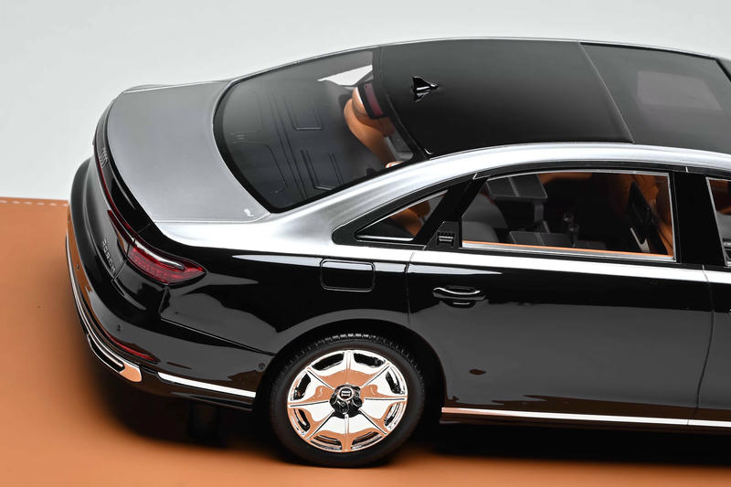 Vehicle Art 1:18 Mercedes-Benz Audi A8L Horch Resin Model