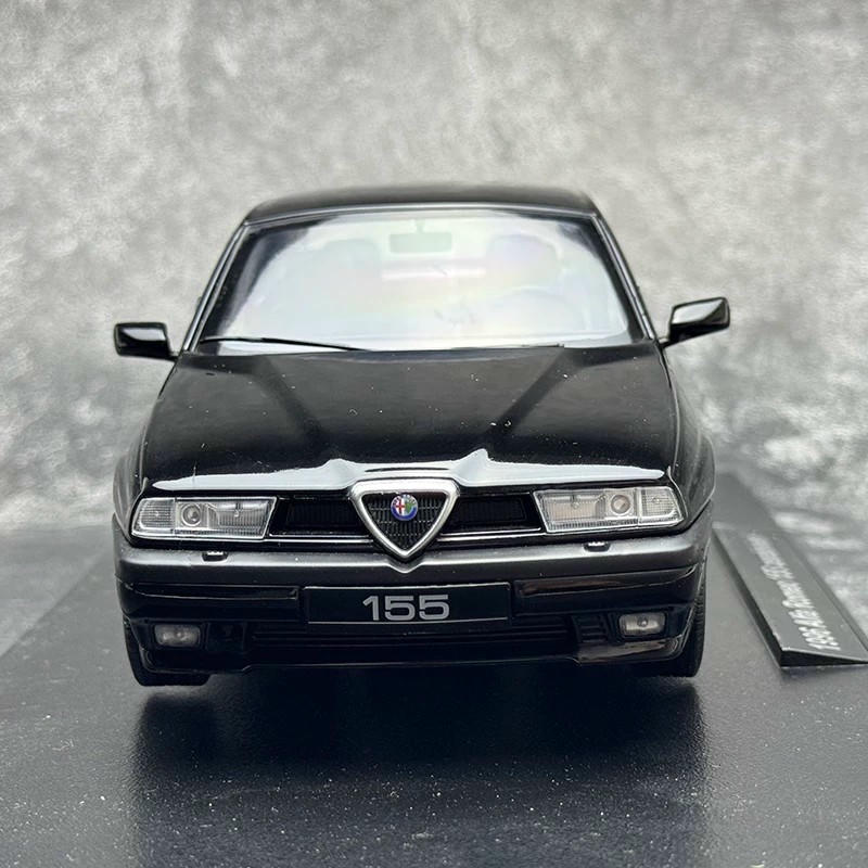 Alfa Romeo 155 Carabinieri 1996 1:18 KK Diecast Model Car