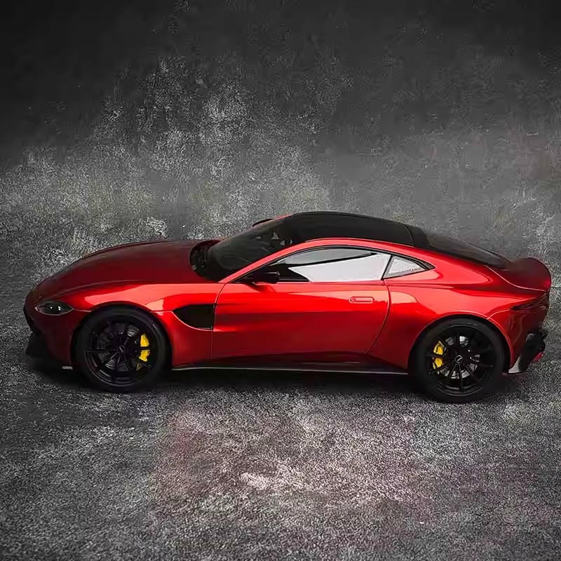 AUTOart 1:18 Aston Martin Vantage 2019 Alloy Diecast Model