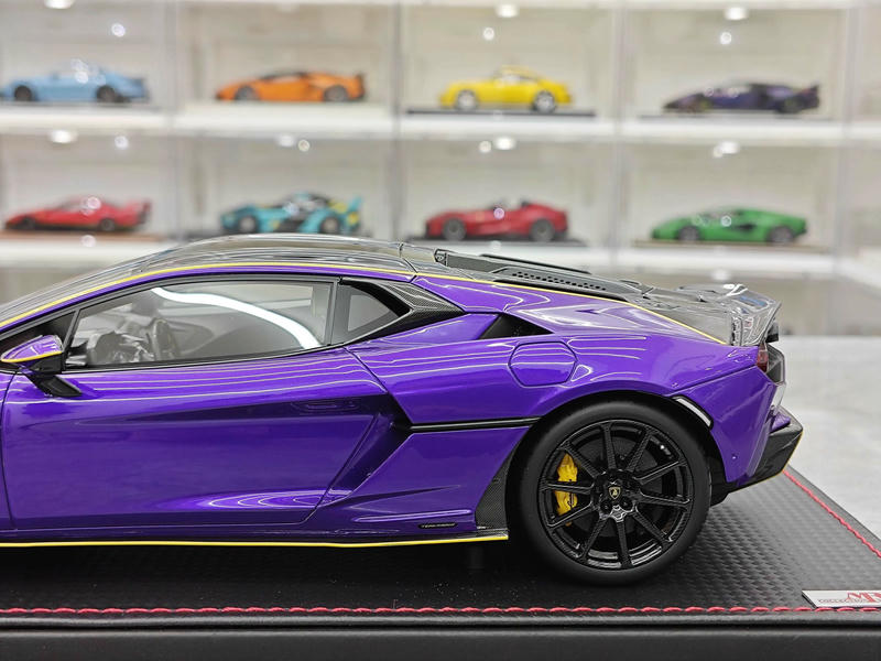 MR Collection 1:18 Lamborghini Temerario Resin Model