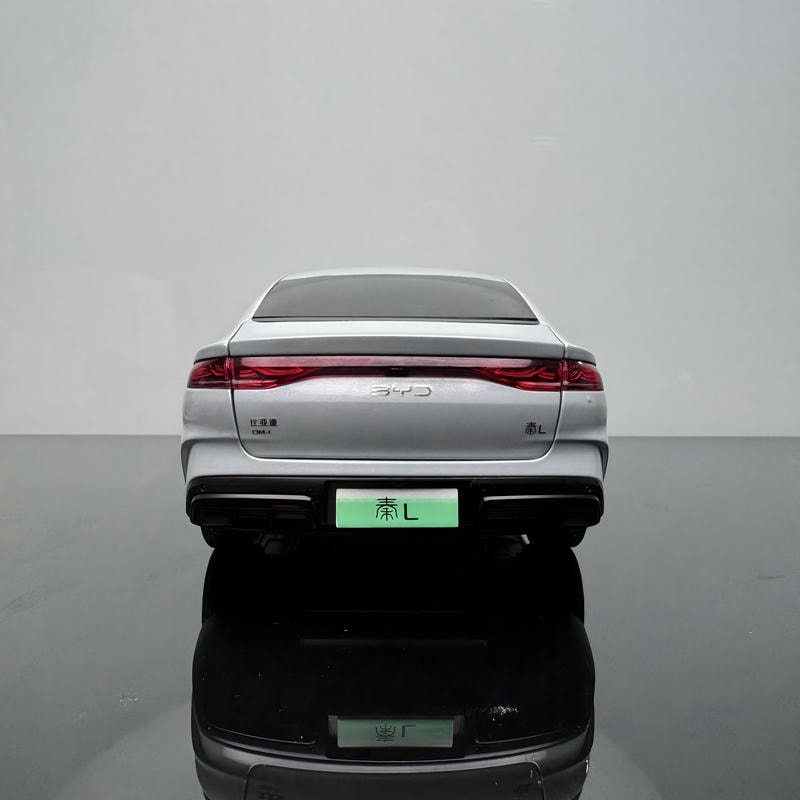 1/18 2024 New BYD Qin Energy cyan-blue Diecasting Car Model