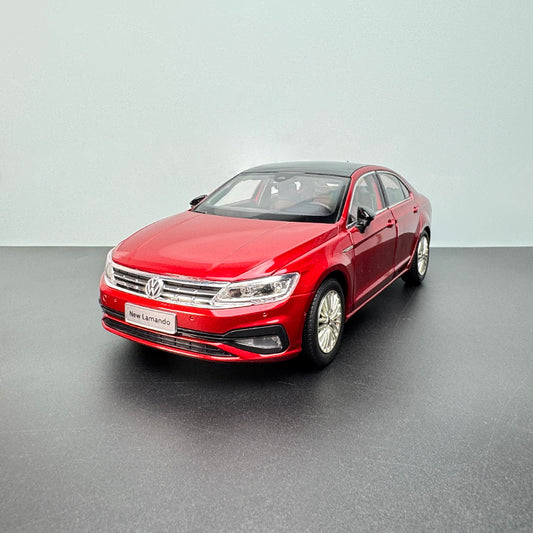 SAIC Volkswagen Lingdu 2020 – 1:18 Scale Alloy Diecast Model (Red | Functional Display with Engine Detailing)