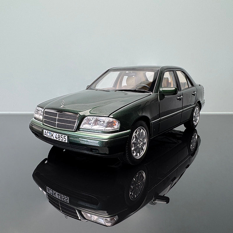 norev Mercedes-Benz C-Class 1997 Wagon Diecast Model – 1:18 Scale Fully Open Collectible 