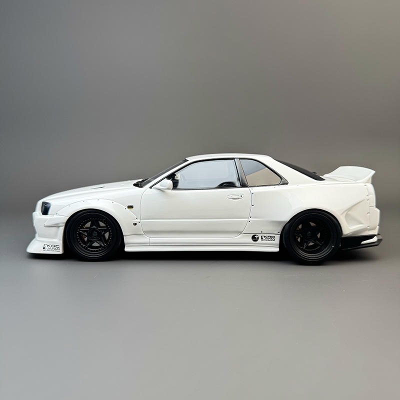 OTTO Nissan GT-R R34 KRC 1:18 Resin Model Car
