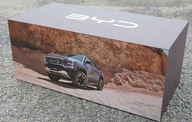 1:18 BYD SHARK New Energy Pickup Diecast Model