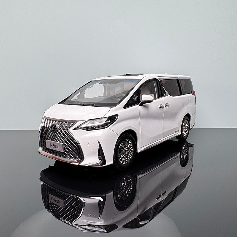 Lexus LM300H LM Nanny/Business Car 1:18 Diecast Model – Premium Collectible
