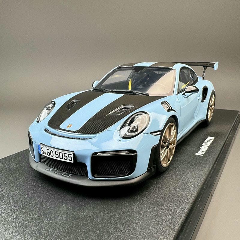 GT Spirit 1:18 Porsche 911 GT2 RS Resin Model Car（CLDC027）