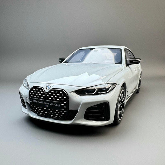 GT Spirit 1:18 BMW M440i Resin Model Car（OT454）