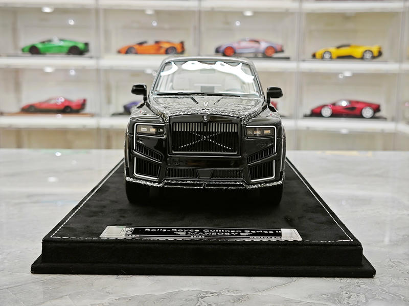 HH Model 1:18 Rolls-Royce Cullinan Series II (MANSORY) Resin Model