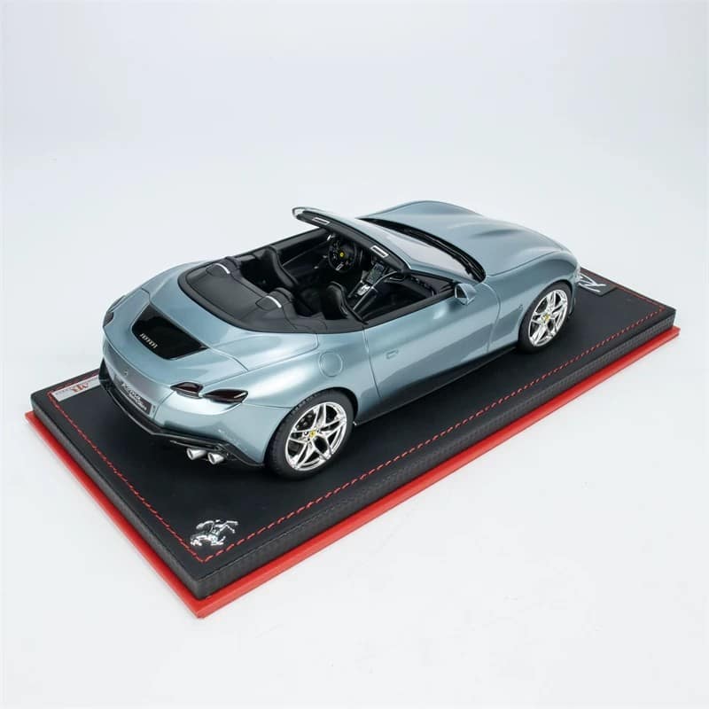 MR 1:18 Ferrari Roma Spider 2023 Resin Model Car – Premium Convertible Supercar