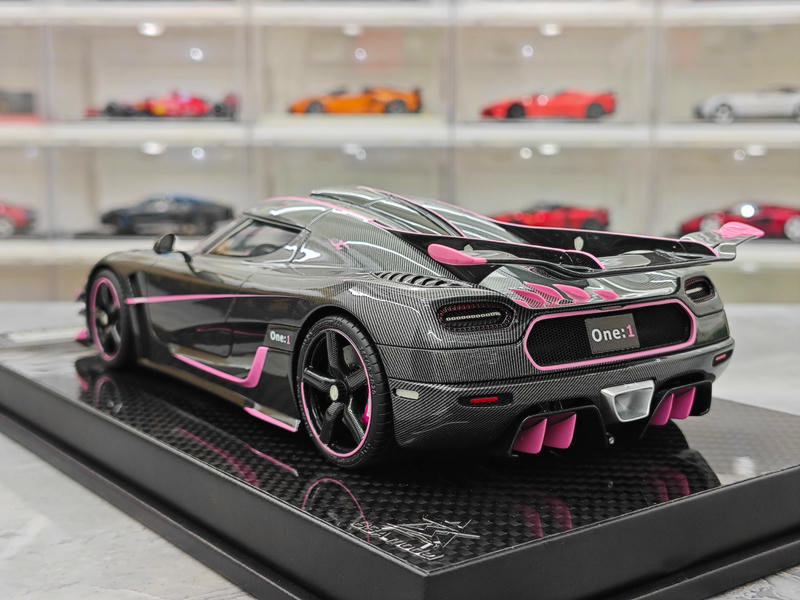 BBA Koenigsegg One 1:18 Resin Model Car