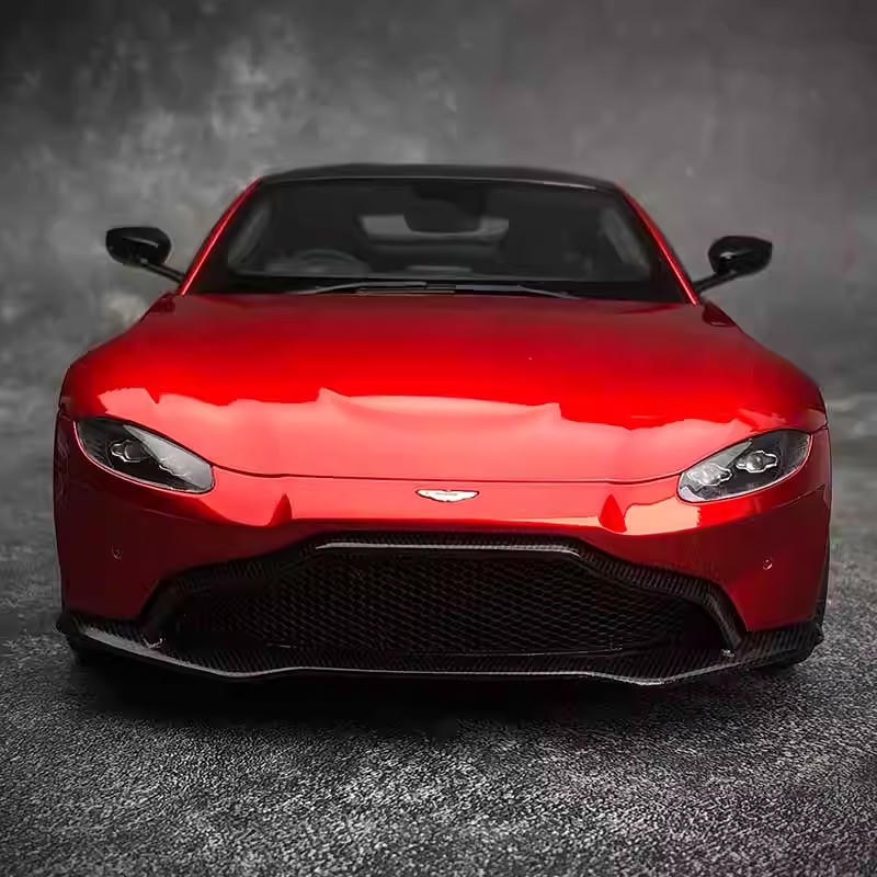 AUTOart 1:18 Aston Martin Vantage 2019 Alloy Diecast Model