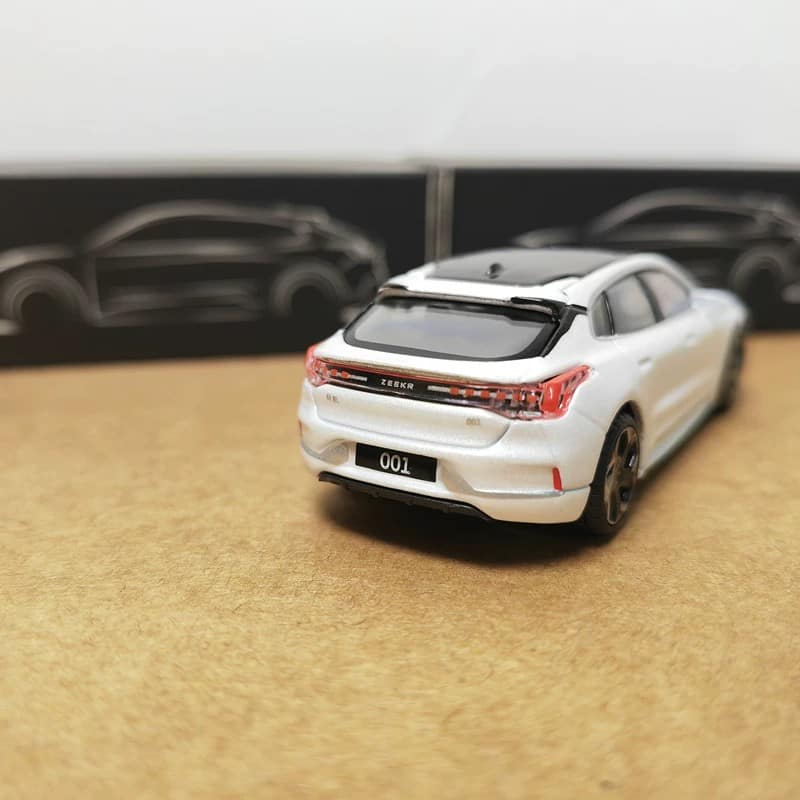 Official 1:64 ZEEKR 001 FR Diecast Model Car – Geely Electric Performance Sedan Alloy Collectible