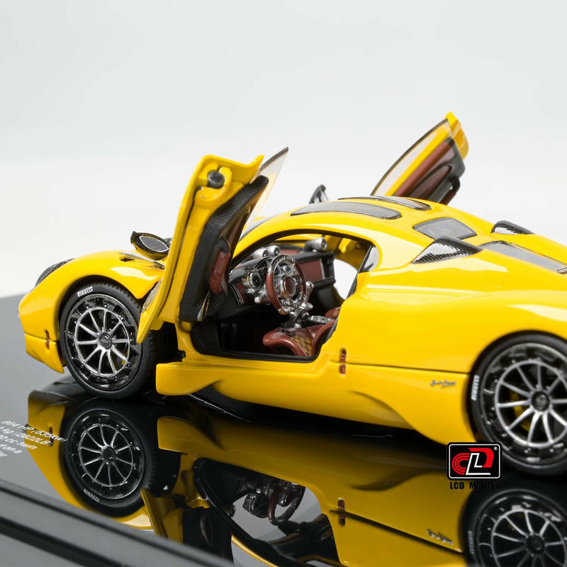 LCD Pagani Utopia 1:43 Diecast Model Car