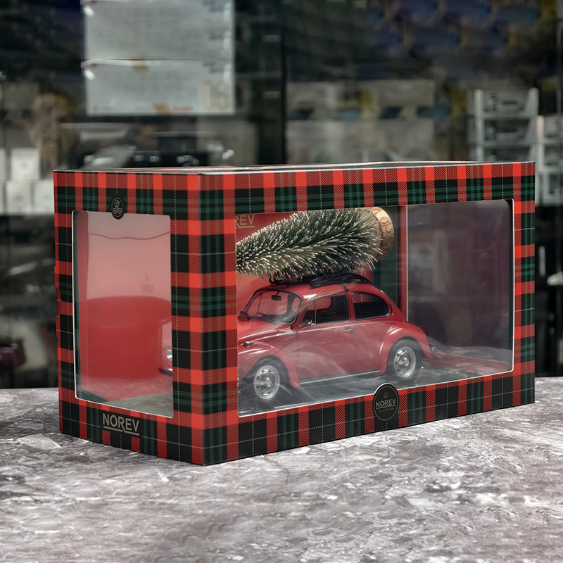 NOREV 1:18 Christmas Edition Volkswagen Beetle, Porsche 911 &amp; Fiat 500 Diecast Model Cars